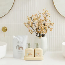 640ml Al.ive gentle pear baby wash refill Our refill pouches are designed to refill your existing al.ive baby bottles, helping to reduce the amount of plastic.