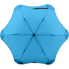 Compact, convenient & collapsible, the BLUNT Metro Umbrella is perfect for the urban dweller. With 100cm coverage, the Metro is perfectly sized to give you coverage while not taking up too much street space. Rosies Gifts, Mosgiel, Dunedin for quality gifts for anniversary, birthday, wedding and more.