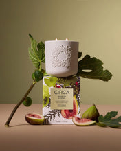 White Fig & Cedar Candle