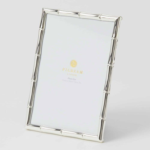 BAMBURY PHOTO FRAME – SILVER Pilbeam Living Display cherished memories with our stunning range of frames. The Bambury 4 x 6” or 5 x 7