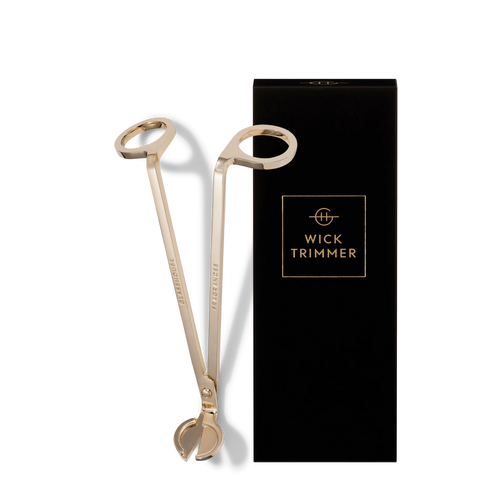 The new GLASSHOUSE FRAGRANCES candle wick trimmer perfectly trims your wicks to the ideal length to ensure a clean burning candle and helps prevent soot from forming on the glass. Made from stainless steel with gold plating. Rosies Gifts & Homeware has quality giftware including candles and accessories.