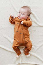 Jamie Kay Organic Cotton Modal Reese Zip Onepiece - Zoomie Bears Ginger 60% Organic Cotton 40% Modal This gorgeous blend is the perfect combination of soft, lightweight, and stretchy. Rosies Gifts, Mosgiel, Dunedin