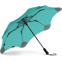 Compact, convenient & collapsible, the BLUNT Metro umbrella is perfect. With 100cm coverage, the Metro is perfectly sized to give you coverage while not taking up too much street space. Rosies Gifts, Mosgiel, Dunedin for quality birthday, wedding, anniversary gifts.