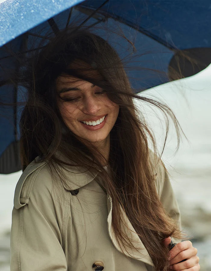 The traditional umbrella re-imagined. The BLUNT Classic Umbrella is perfect for those that appreciate the style and experience of good design. Rosies Gifts & Homeware, Mosgiel, Dunedin for that quality accessory to your lives.