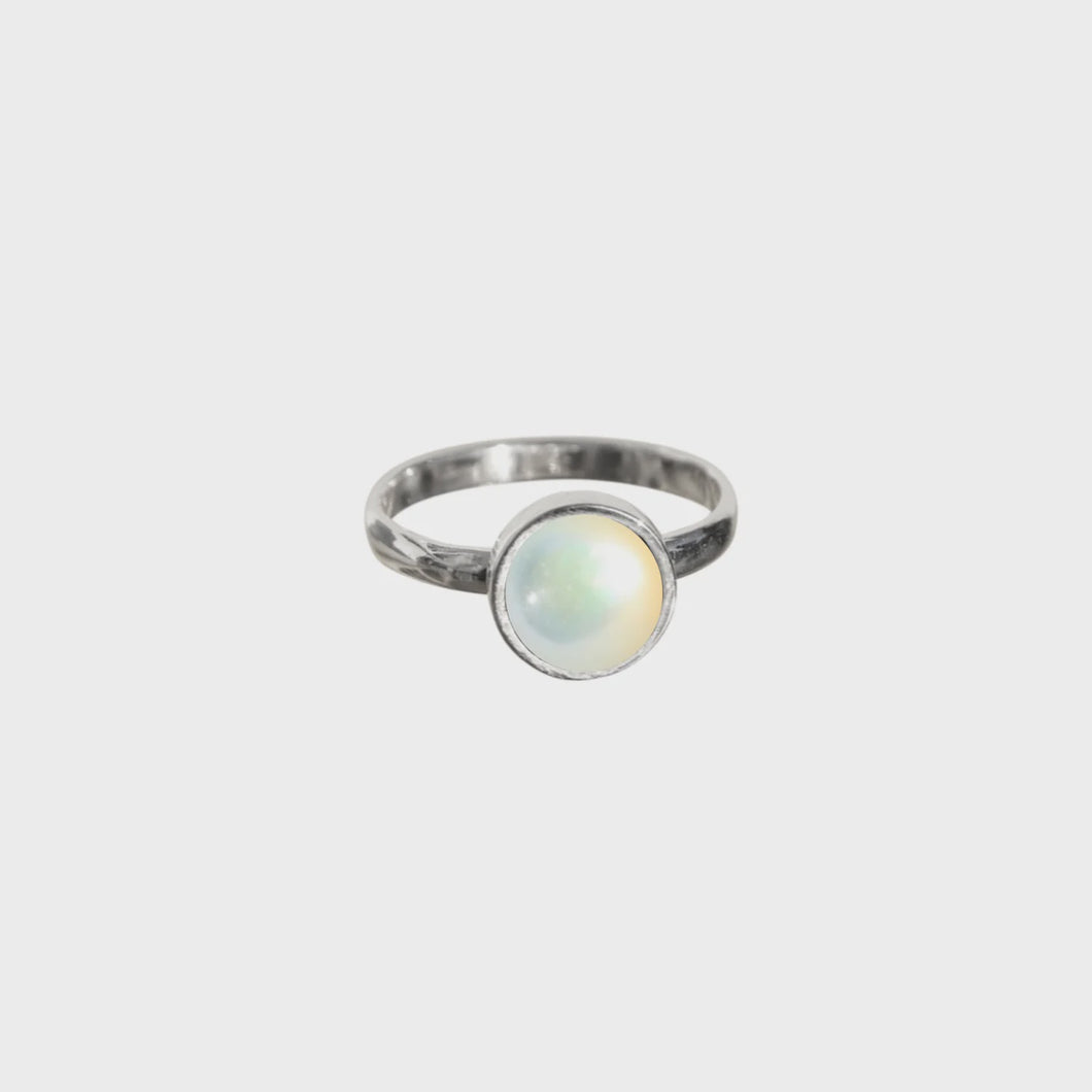 Mother of Pearl Circle Ring