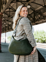Haven Hold All By Hello Friday This bag style is brilliantly practical and ideal for everyday use. It is a large enough handbag to carry everything you need. 100% Vegan leather. Rosies Gifts, Mosgiel, Dunedin.
