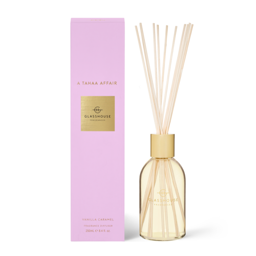 Glasshouse Fragrances - A Tahaa Affair 250ml Diffuser VANILLA CARAMEL Rosies Gifts Mosgiel, Dunedin A flameless scent for uninterrupted ambience. Ambrosial with lush caramel and coconut, it’ll transport you to the beaches of Tahaa. Top Notes: Pineapple Middle Notes: Coconut Fruity Base Notes: Caramel & Vanilla