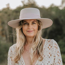 Romy hat