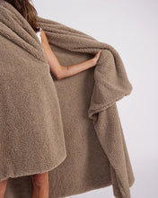 Faux Fur Throw - Warm Grey