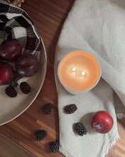 300g Candle - BLACKBERRY & PLUM