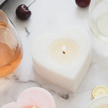 Pinot Blanc Heart (White) Candle by Living Light Candles Sweet accords of berry and grape, entwined with cassis, apple blossom and cedar. Handmade in Golden Bay, New Zealand. Rosies Gifts, Mosgiel, Dunedin for your candle, home fragrance needs.