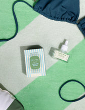 Jasmine Bellini Plug-In Flask