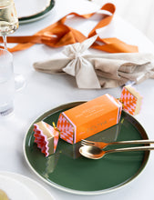 Hand Repair Bonbon