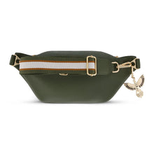AHI Belt Bag Designed in textured vegan leather with a stunning interior satin lining featuring FLOX's distinctive artwork. This bag comes with two interchangeable straps and is inspired by the rich earthy tones of our land. 