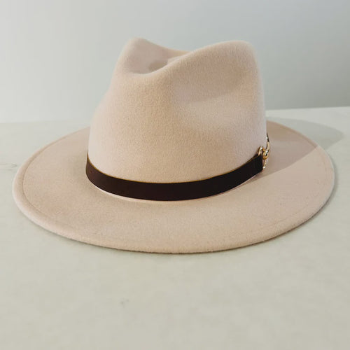 Renata Panama Hat Blush by Sundaise Made from 100% Australian wool this stylish hat is perfect for all seasons. 58cm adjustable, Rosies Gifts, Mosgiel, Dunedin