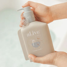 Make a splash with our al.ive baby Bubble Bath in Apple Blossom! Designed to make bath time enjoyable for your little ones.