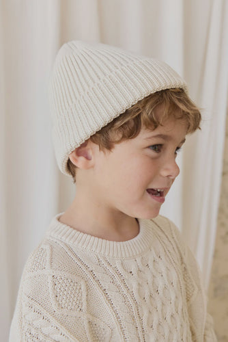 Vanilla Leon Beanie