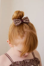 Cinnamon Bow