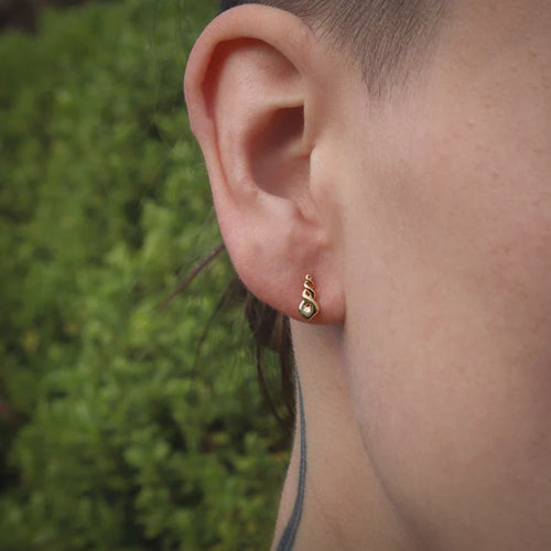 Triple Twist Stud - Gold