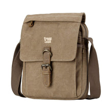 The Troop London Classic Canvas Across Body Bag is a medium-sized, single-compartment shoulder bag with outside pockets and an expanding zip.