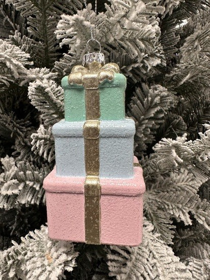 Pink/blue present stack