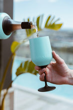 Huski Wine Tumbler - Turquoise
