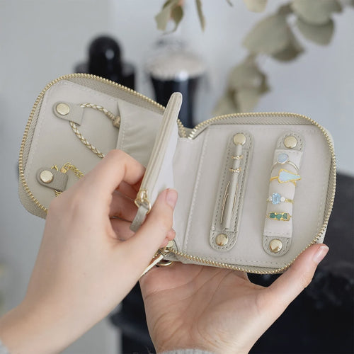 Compact Oatmeal Jewel Wallet