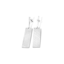Fabuleux Vous RECTANGLE EARRINGS The Carre rectangle earrings are perfect for everyday wear. Earrings are hypoallergenic (lead and nickel free) making them safe. Rosies Gifts & Homeware, Mosgiel, Dunedin has quality jewellery, jewelery, nz designed for that special birthday, christmas and more.
