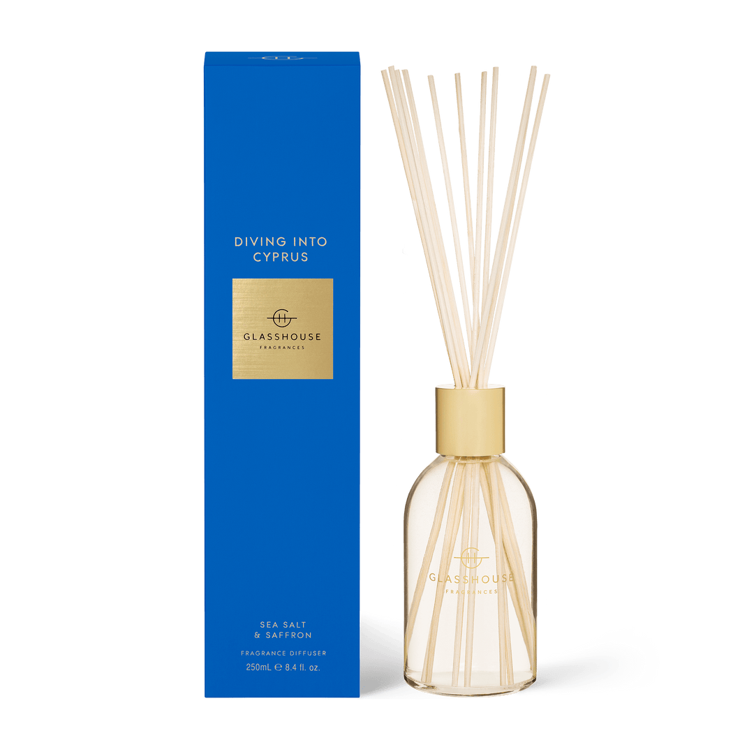 SEA SALT & SAFFRON 250mL Glasshouse Fragrance Diffuser Rosie's Mosgiel A clever flameless scent solution for uninterrupted ambience. Like a dip in the Med sea, with amber and peach balanced by woods, lavender and moss.