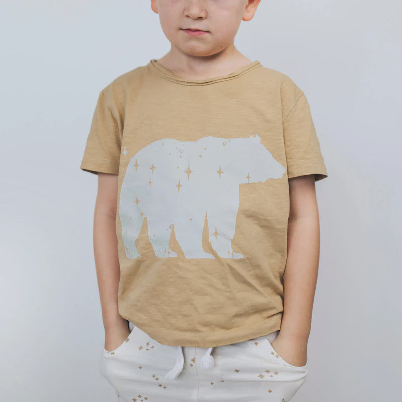 Buck & Baa - Golden Star Bear t-shirt A muted golden shade with our proud Star Bear on the front. Featuring a relaxed fit and raw edges around the neck line. Rosies Gifts & Homeware, Mosgiel, Dunedin has quality newborn, infant, baby & children's clothing for birthday, Christmas and more.