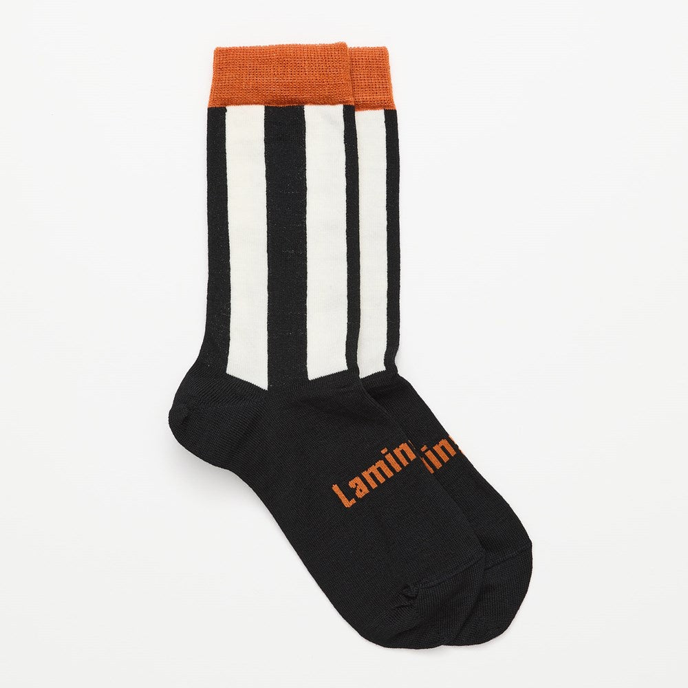 Lamington Women's Petra Crew Socks New Zealand Made, sizes knitted into every pair so no confusion over whose are whose! 70% Merino Wool, 25% Nylon + 5% Elastane Colours may vary slightly to photo depending on the batch. Rosies Gifts, Mosgiel, Dunedin