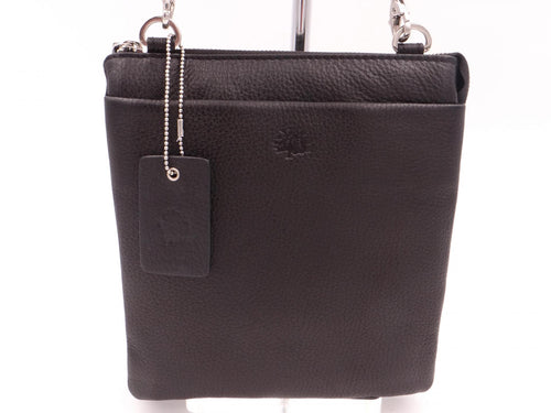 Genuine Leather Cross Body Bag / handbag Adjustable Shoulder Strap Exterior Rear Zip Compartment Five Internal Compartments with Zip Closure Individual Phone Pocket Small Internal Zip Pocket. Rosies Gifts & Homeware, Mosgiel, Dunedin for your leather needs.